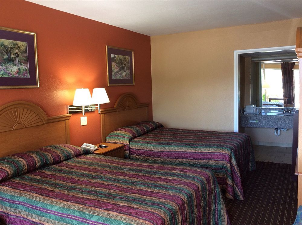 Lakeview Inn - Kingston المظهر الخارجي الصورة